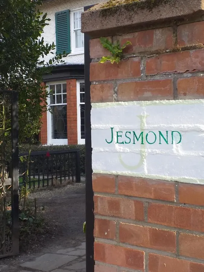 Bed & Breakfast Jesmond House B&B Room3 Superking Ensuite Kingston upon Hull